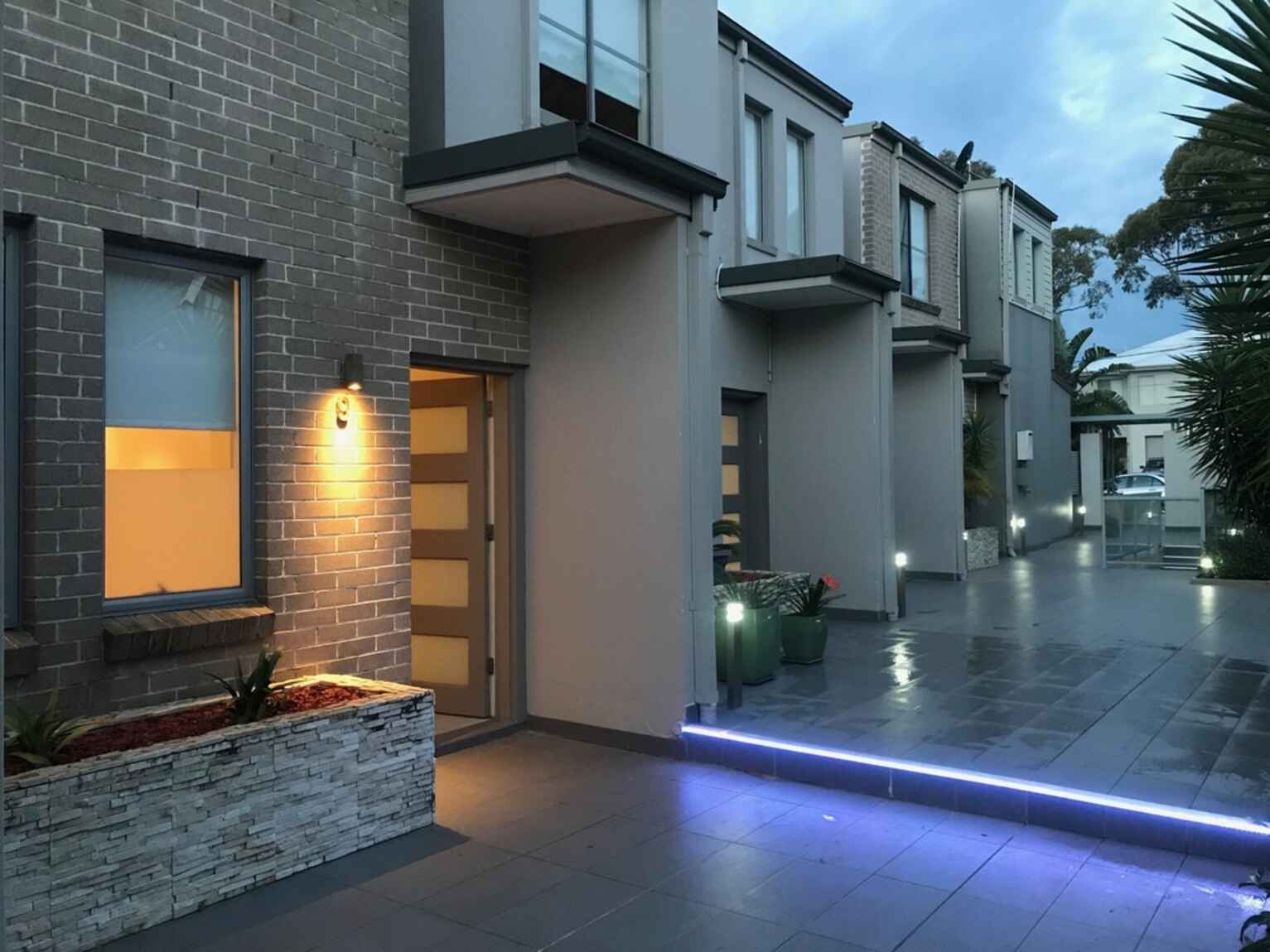 9/21-25 High Street Caringbah