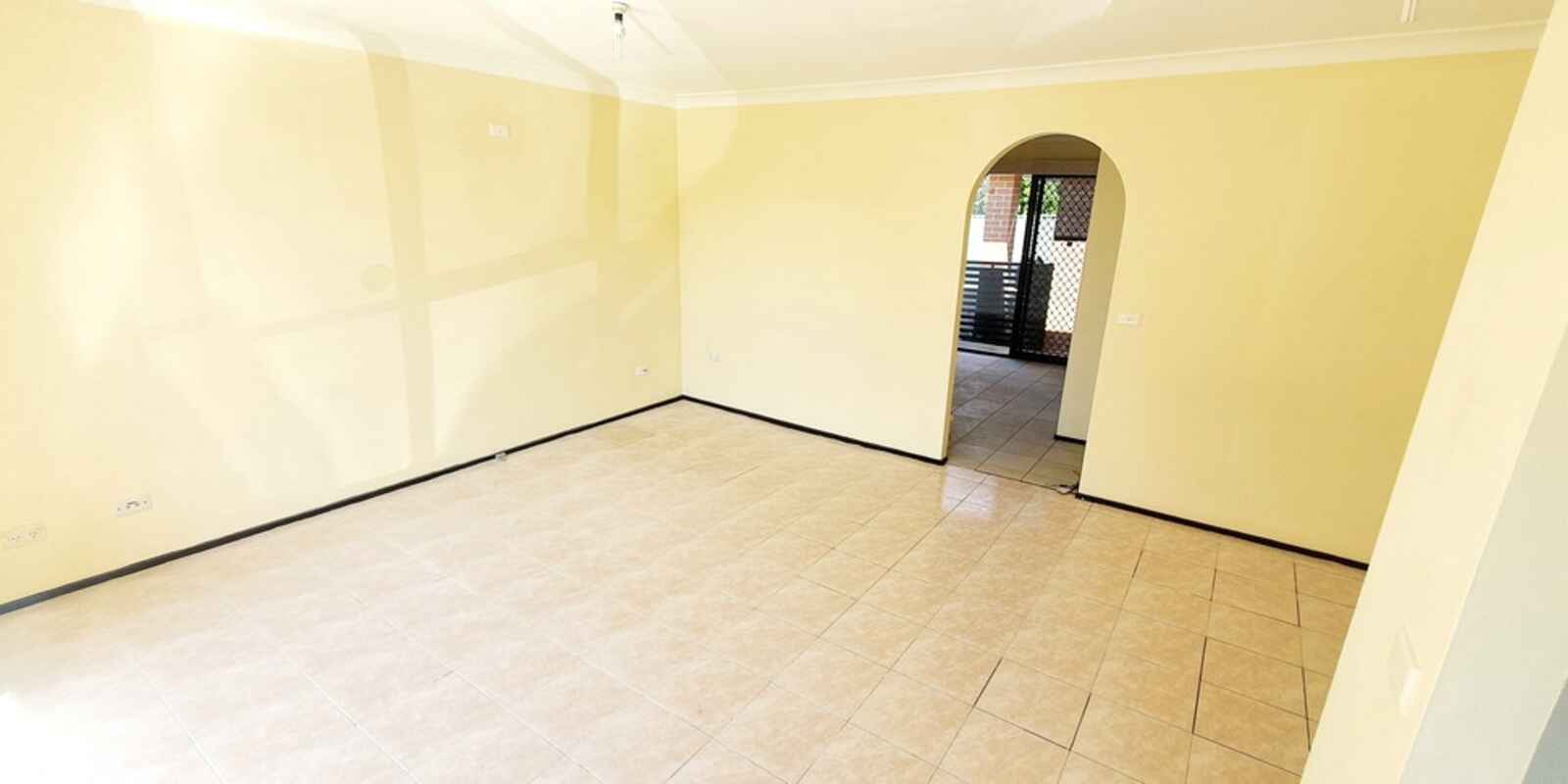  20 Chaucer Street Wetherill Park