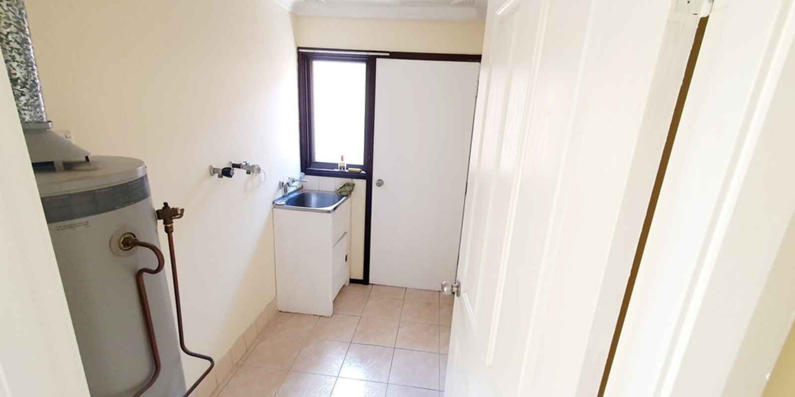  20 Chaucer Street Wetherill Park