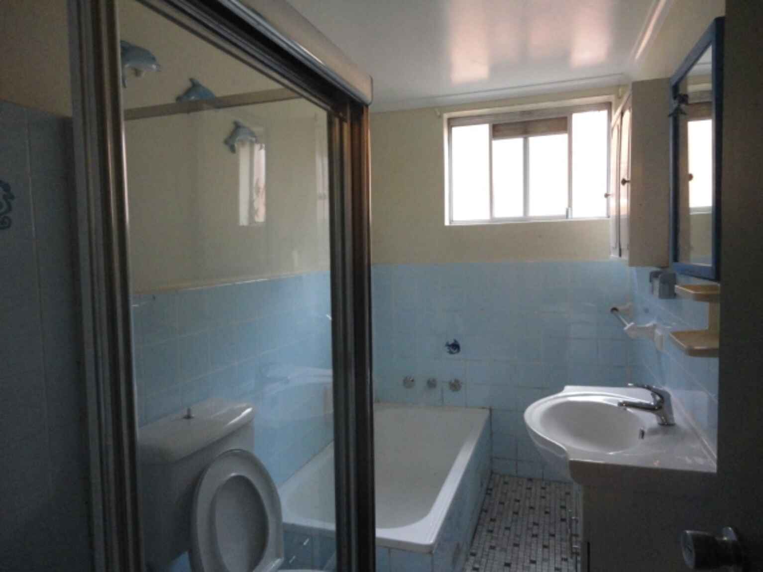 11/90 HARRIS STREET Fairfield