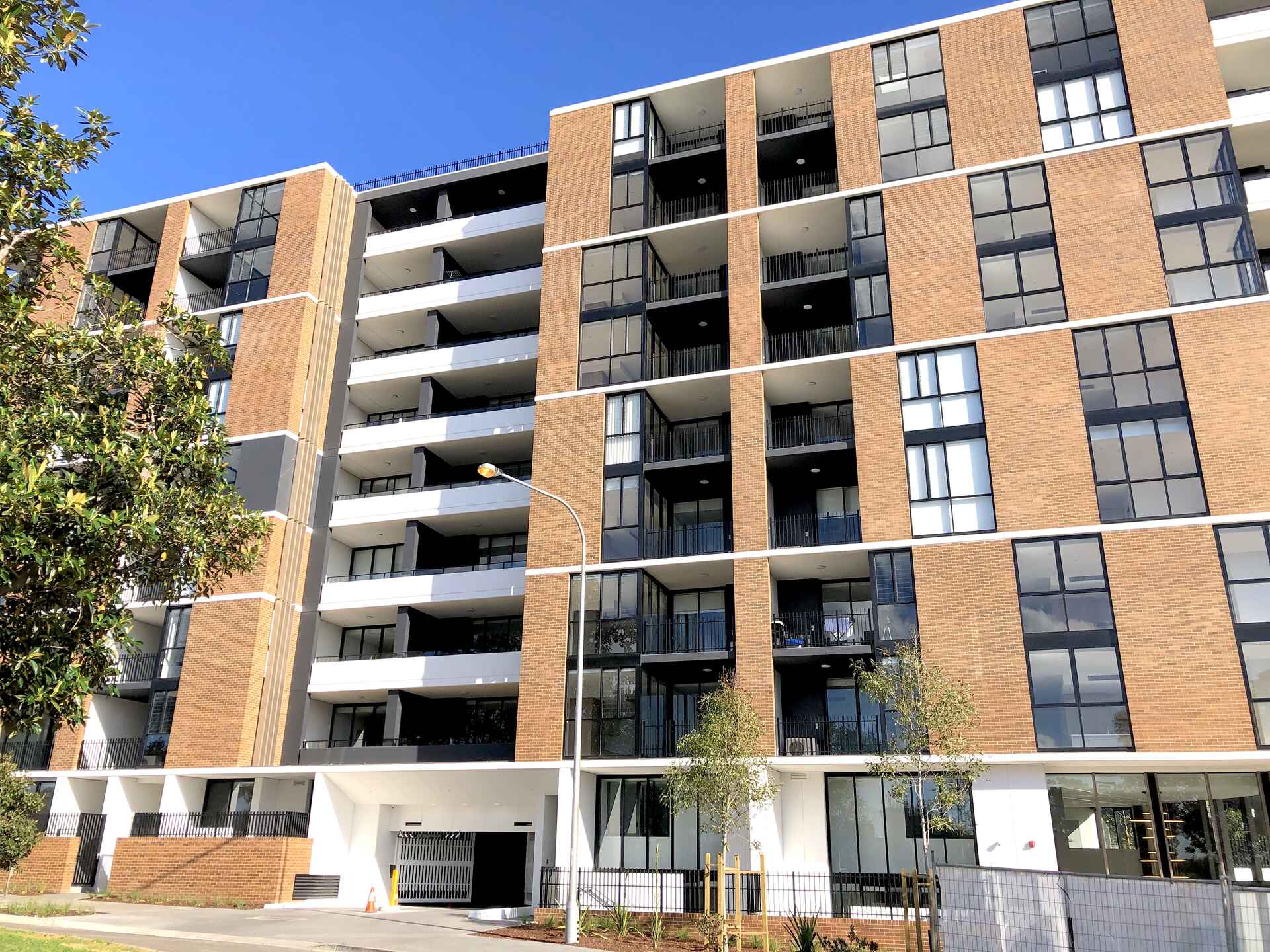 104/5 Maple Tree Road Westmead