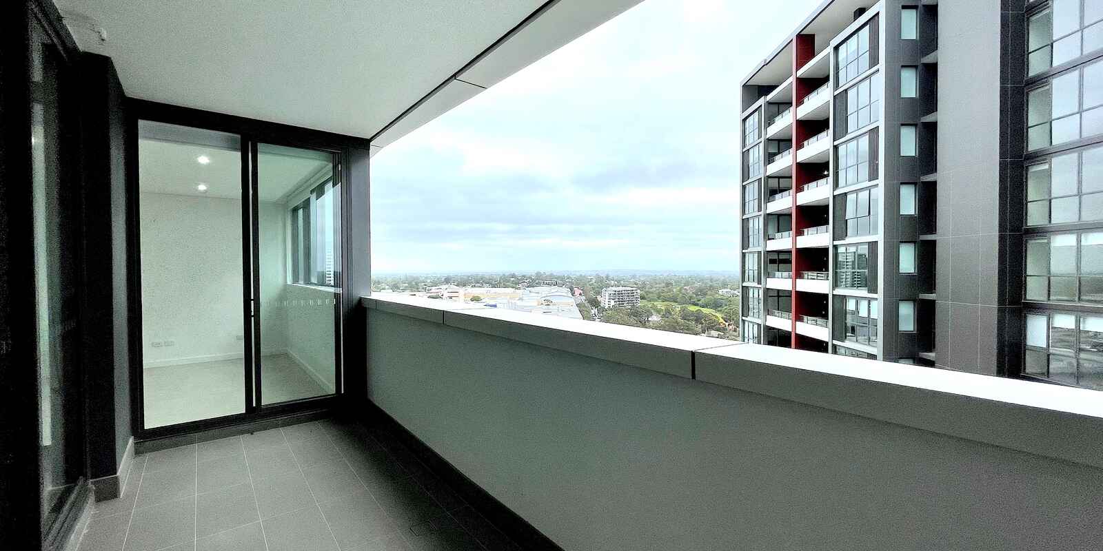 1420/9 Gay Street Castle Hill
