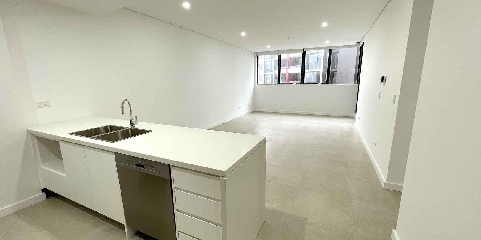 1420/9 Gay Street Castle Hill
