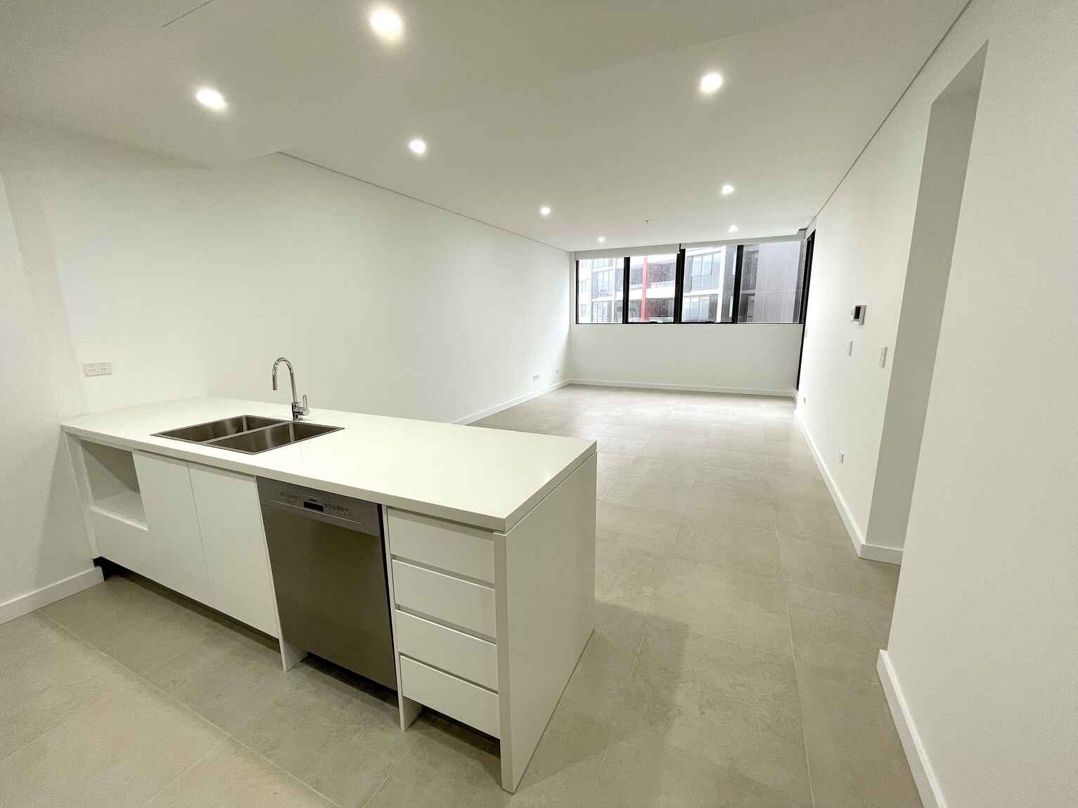 1420/9 Gay Street Castle Hill