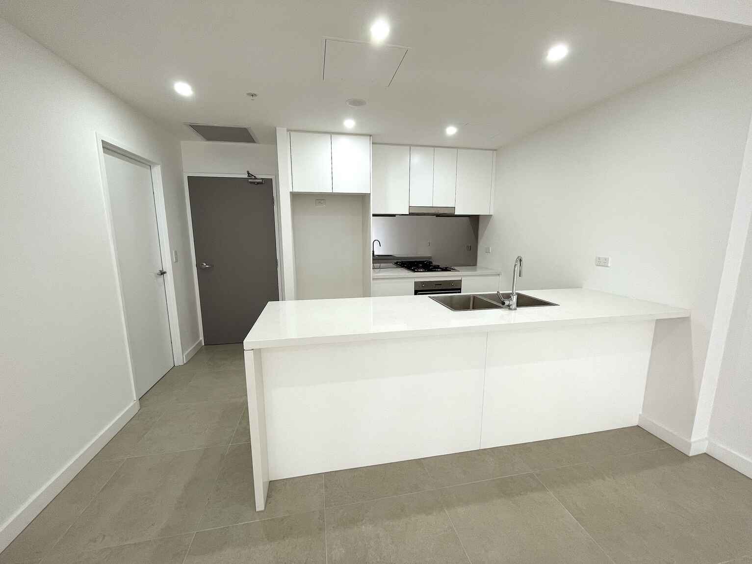 1420/9 Gay Street Castle Hill