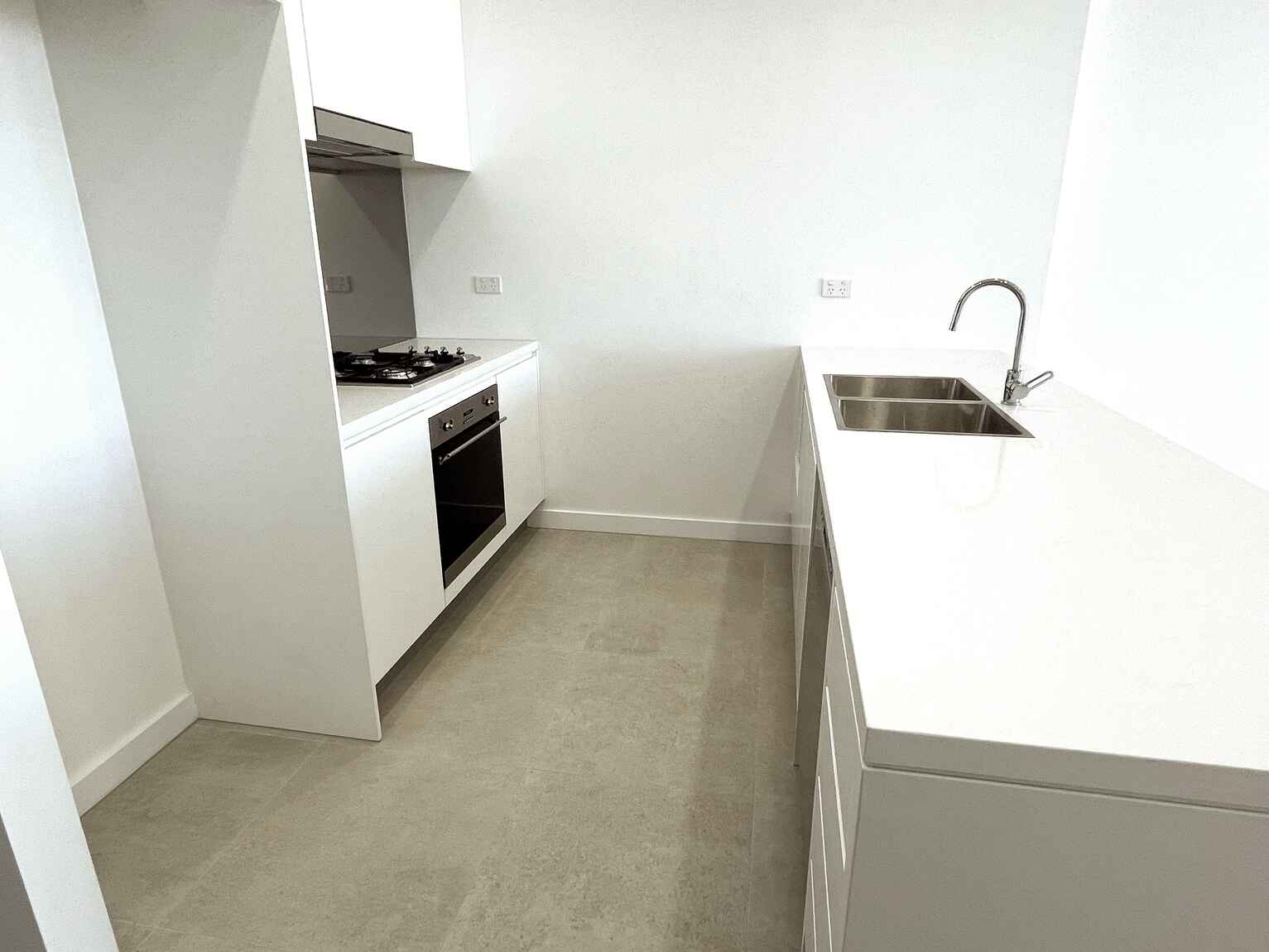 1420/9 Gay Street Castle Hill