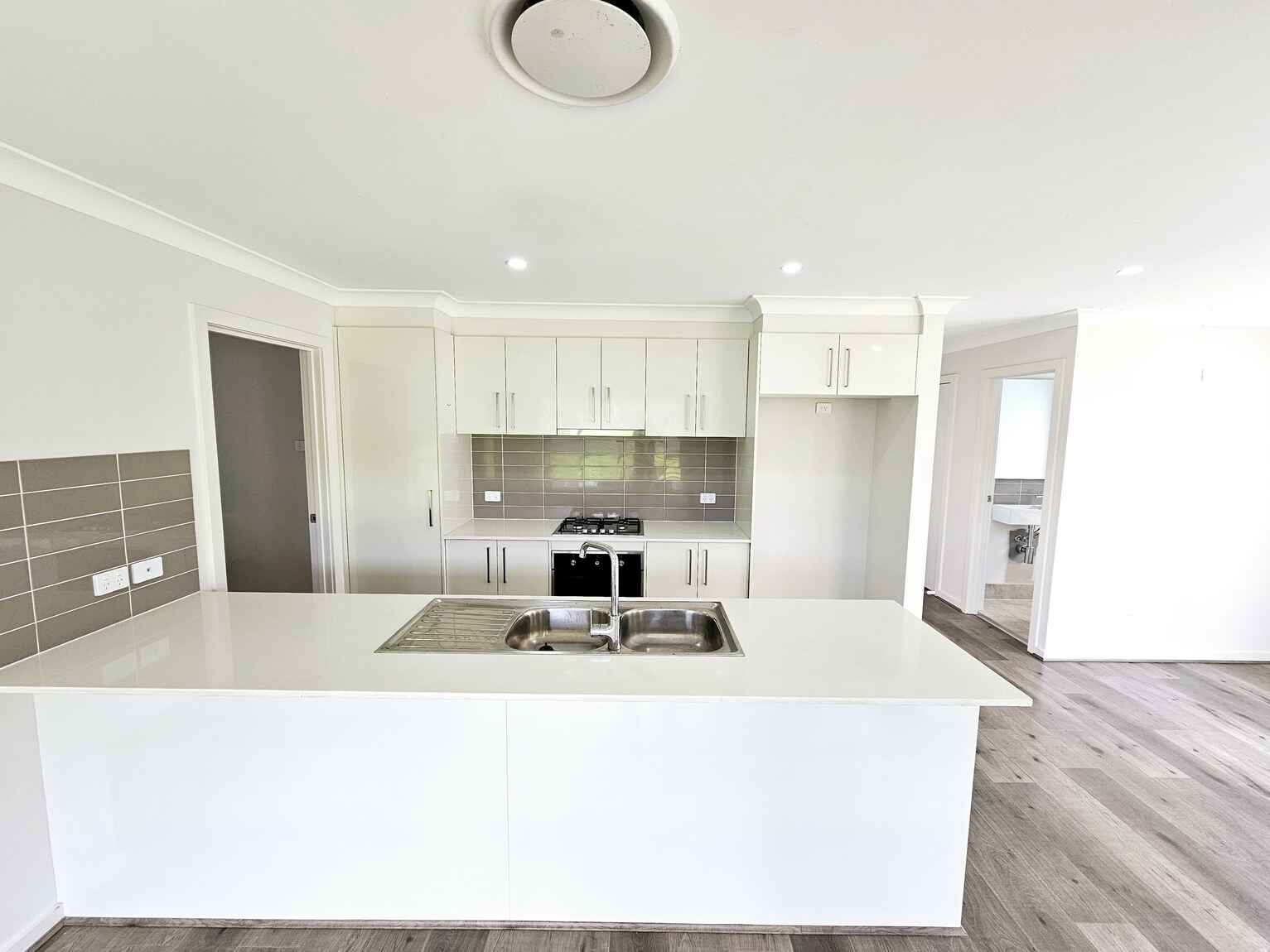 71 BELL STREET Thirlmere