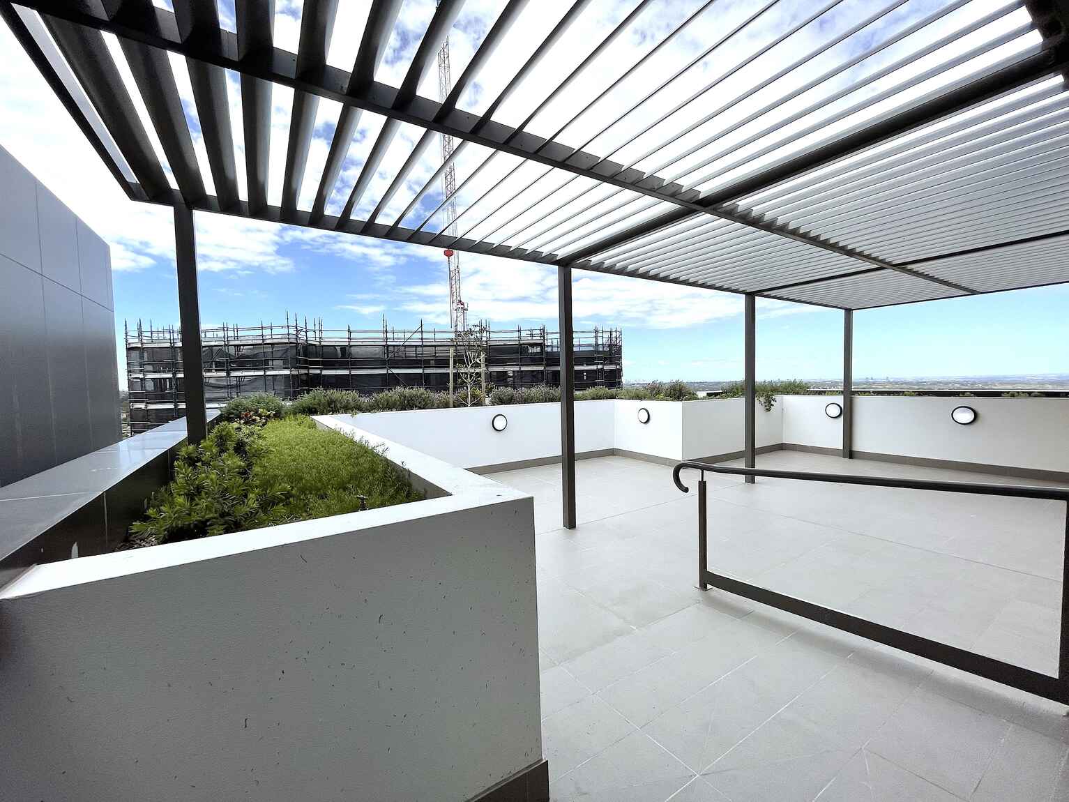 2210/9 Gay Street Castle Hill