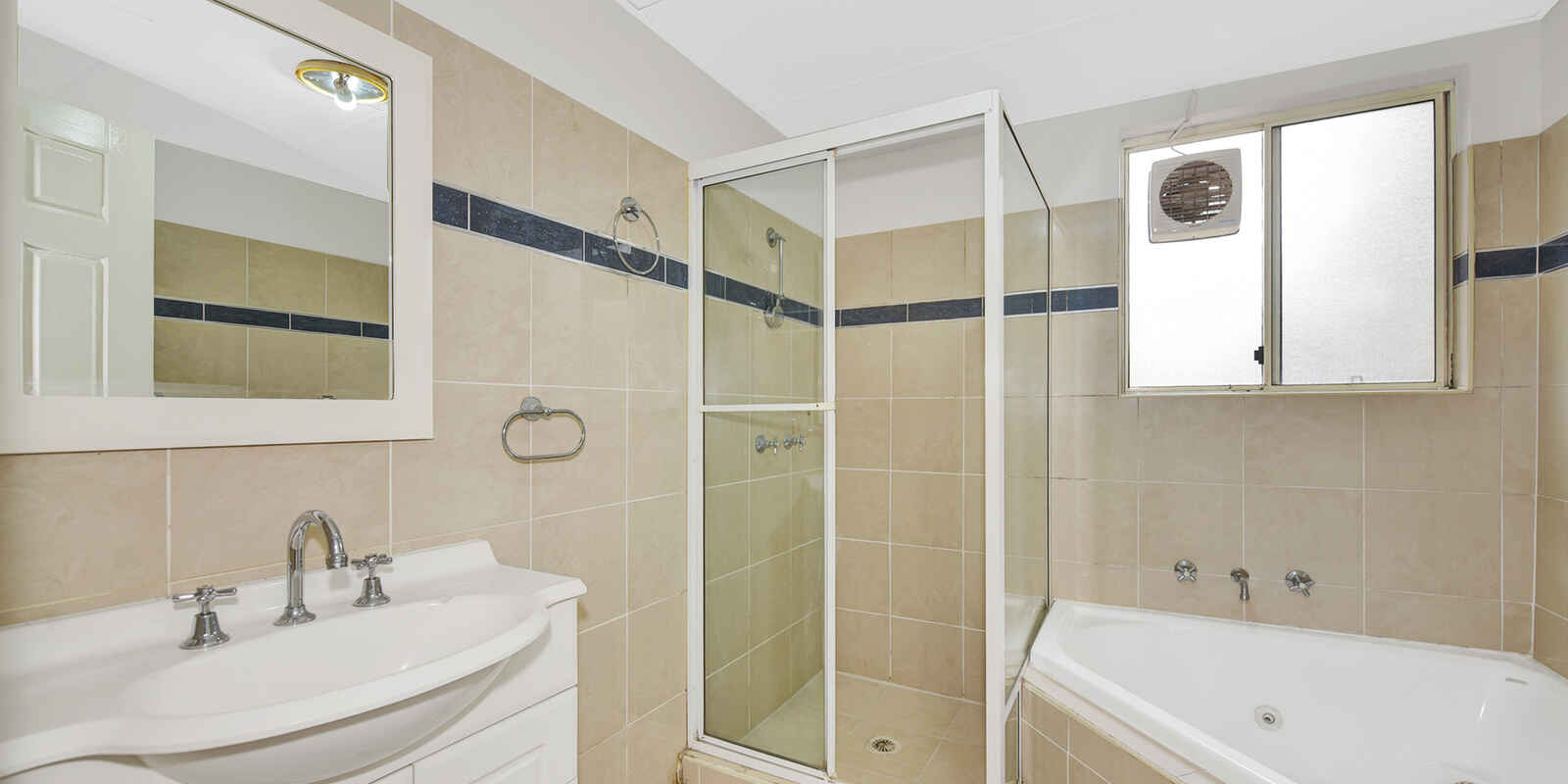 12/1 Cheriton Avenue Castle Hill
