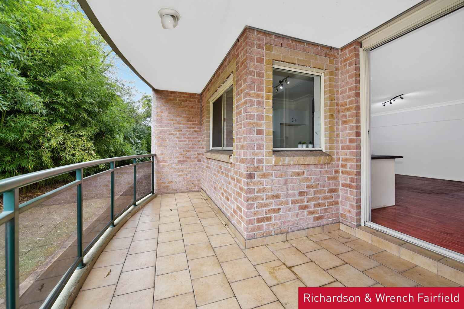 12/1 Cheriton Avenue Castle Hill