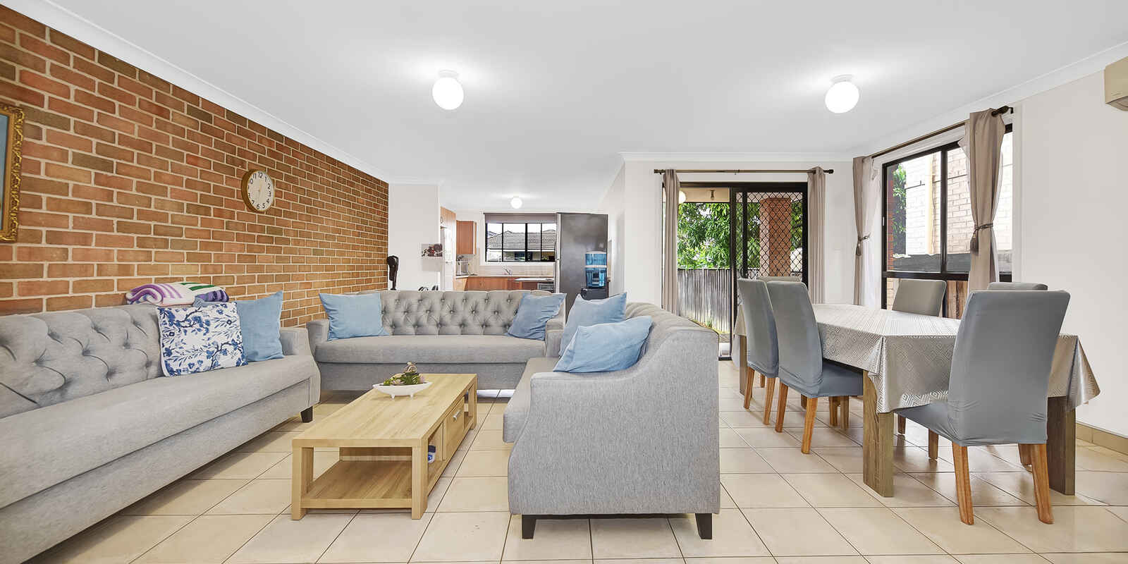 2/18 Beemera Street Fairfield Heights