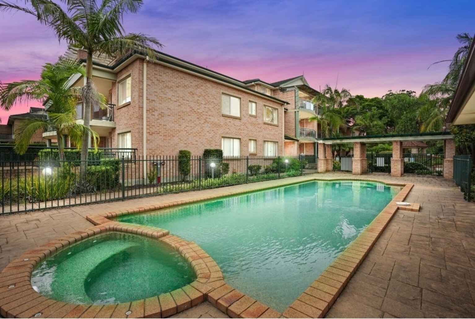 12/1 Cheriton Avenue Castle Hill