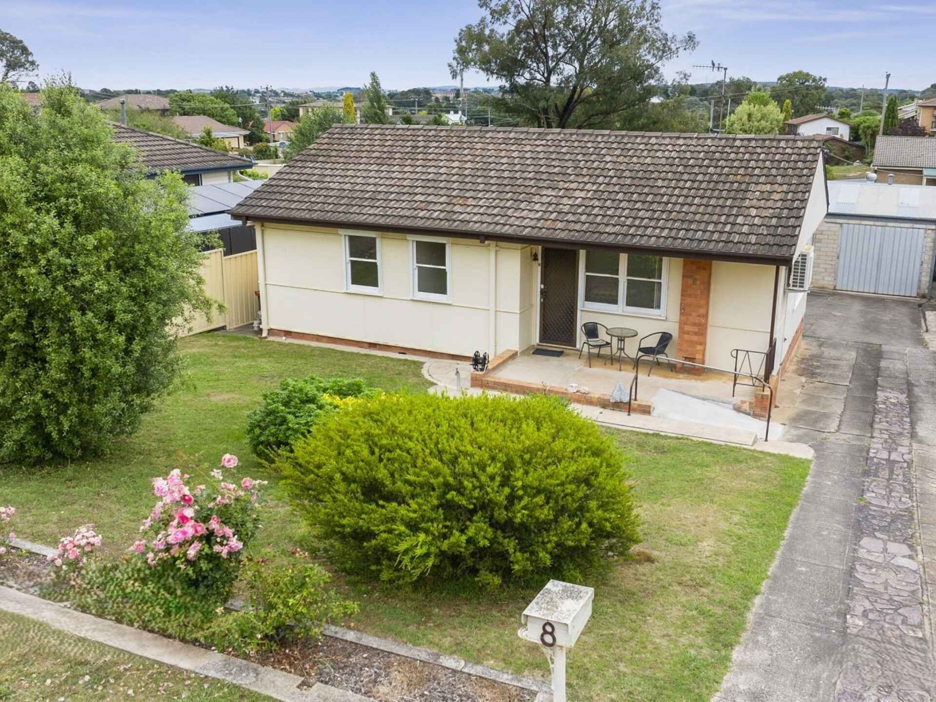 8 Nichols Street Goulburn