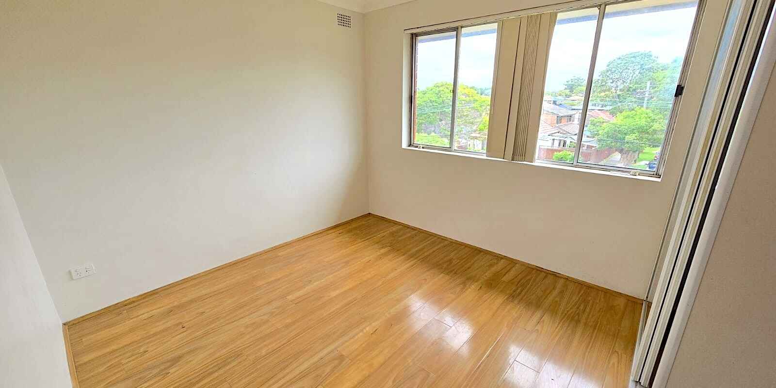 5/28 Flora Street Roselands