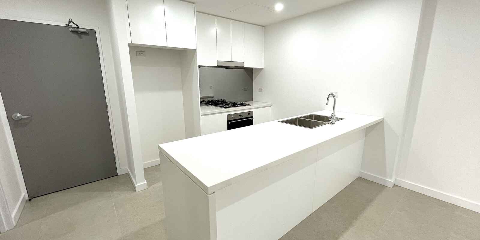 1719/9 Gay Street Castle Hill