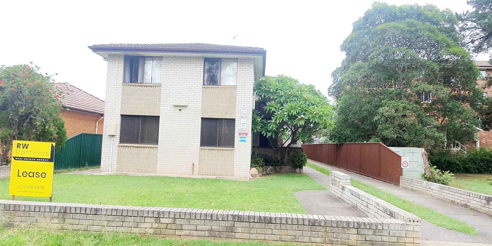 1/11 Ulverstone Street Fairfield