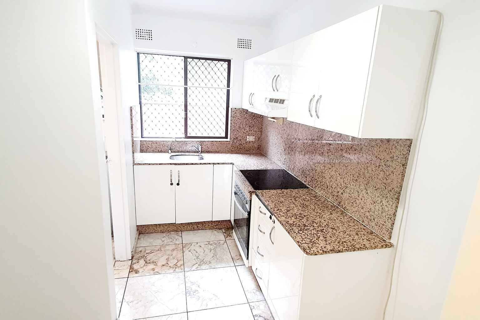 1/11 Ulverstone Street Fairfield