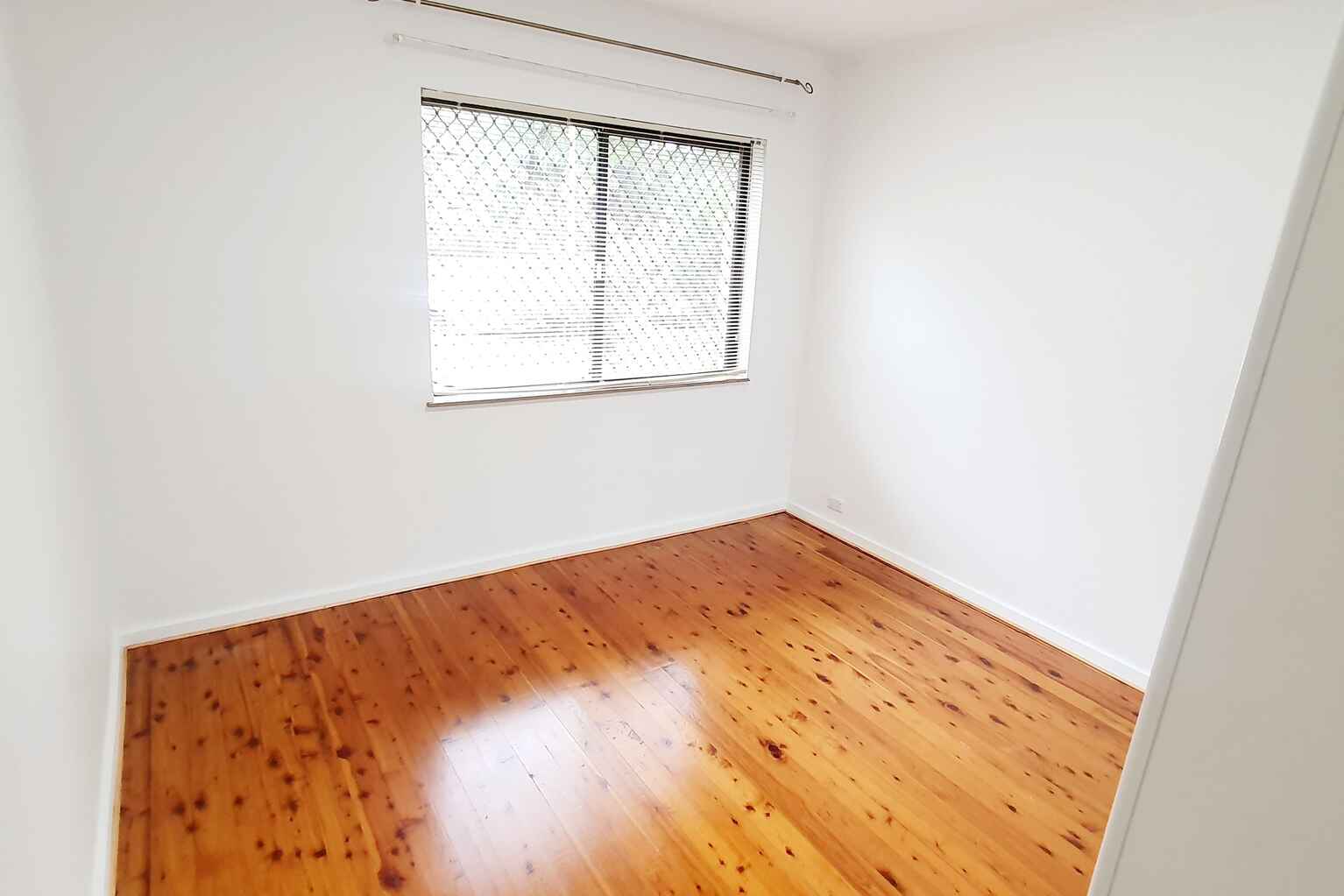 1/11 Ulverstone Street Fairfield