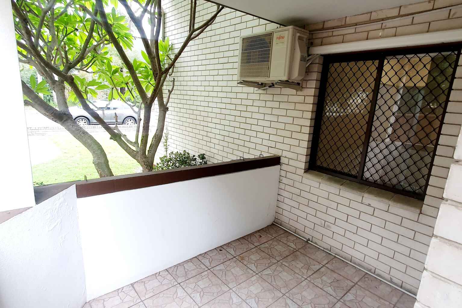 1/11 Ulverstone Street Fairfield