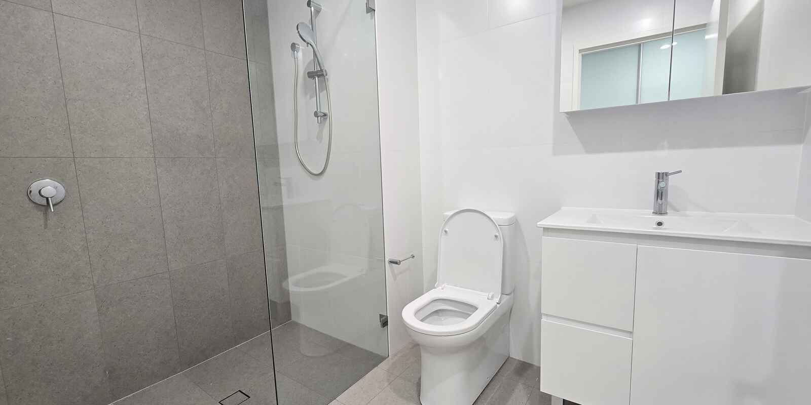 A801/8 The Crescent Fairfield