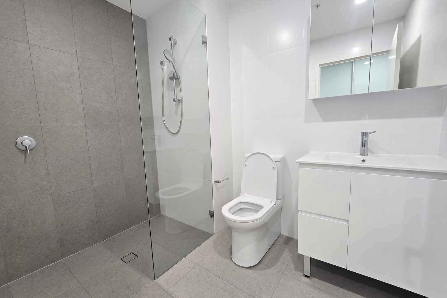 A801/8 The Crescent Fairfield