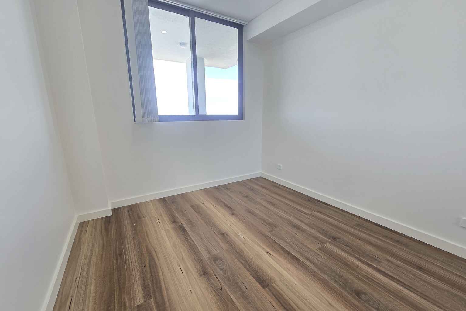 A1104/8 The Crescent Fairfield