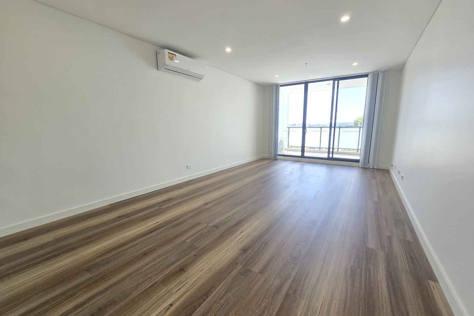 B604/6 The Crescent Fairfield