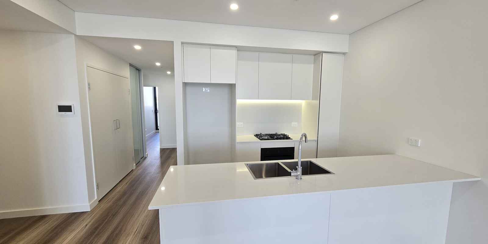 B604/6 The Crescent Fairfield