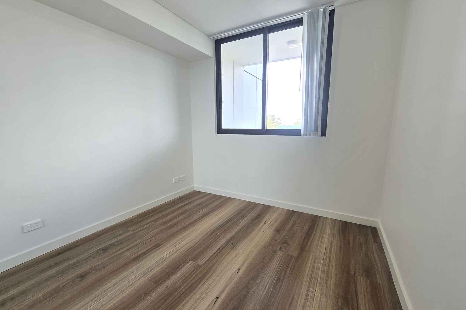 B604/6 The Crescent Fairfield