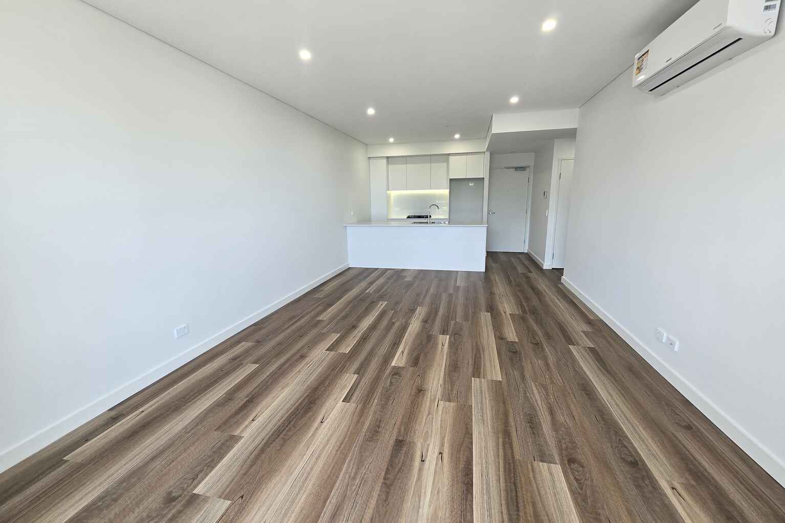 B605/6 The Crescent Fairfield