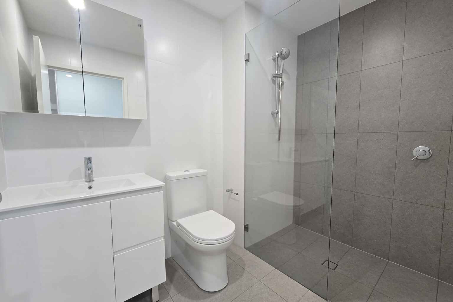 B605/6 The Crescent Fairfield