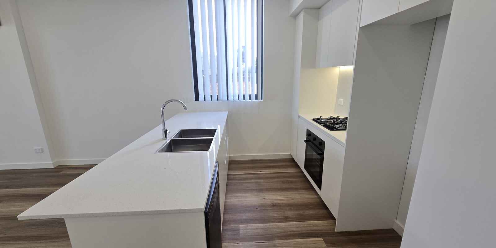 B606/6 The Crescent Fairfield