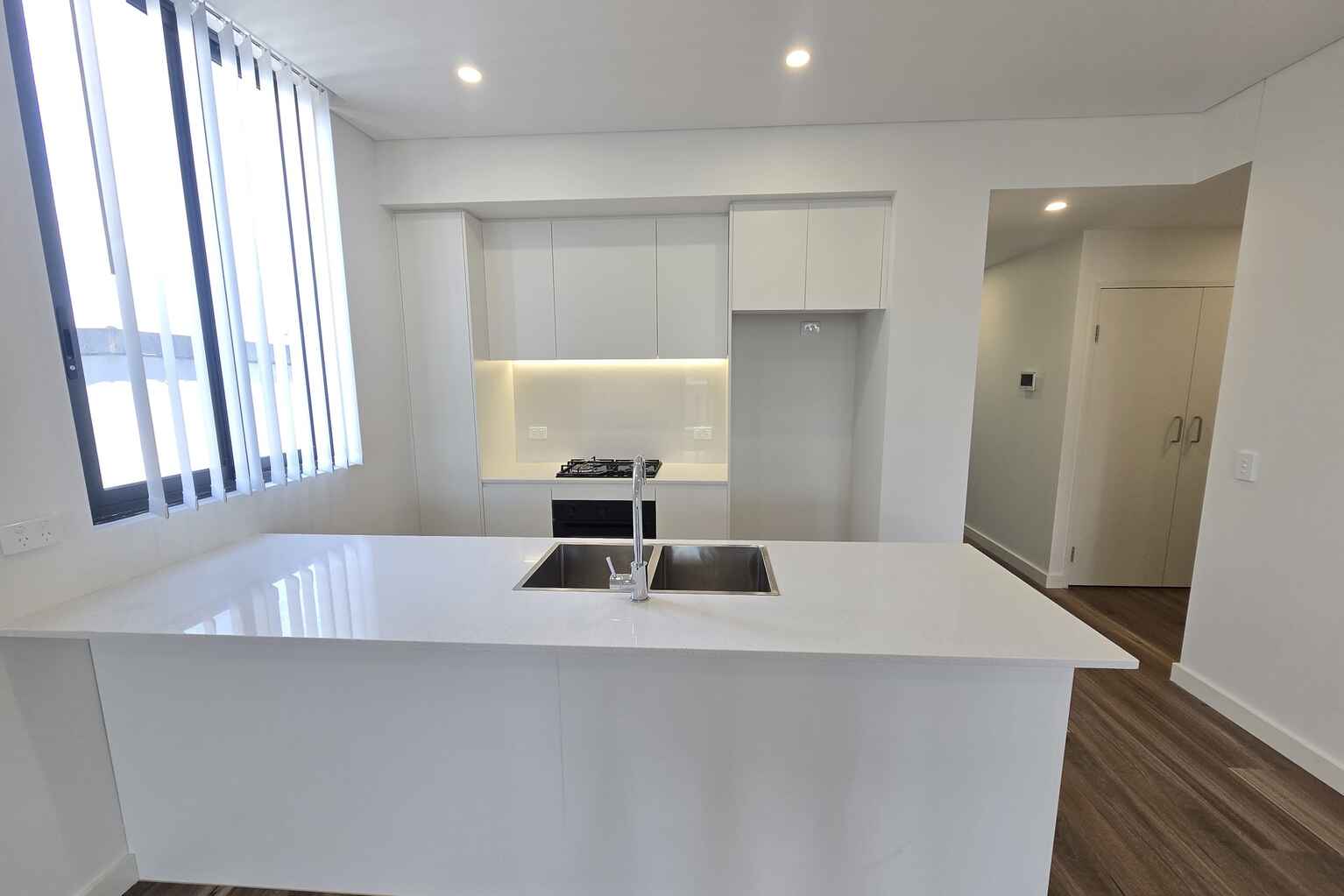 B606/6 The Crescent Fairfield