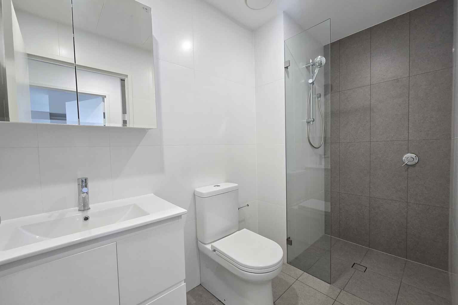 B606/6 The Crescent Fairfield