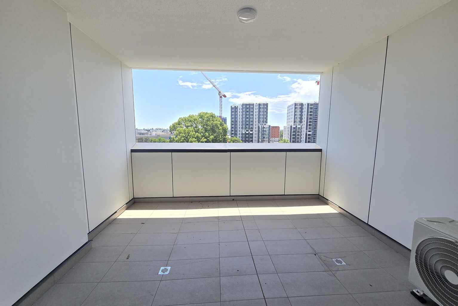 B606/6 The Crescent Fairfield