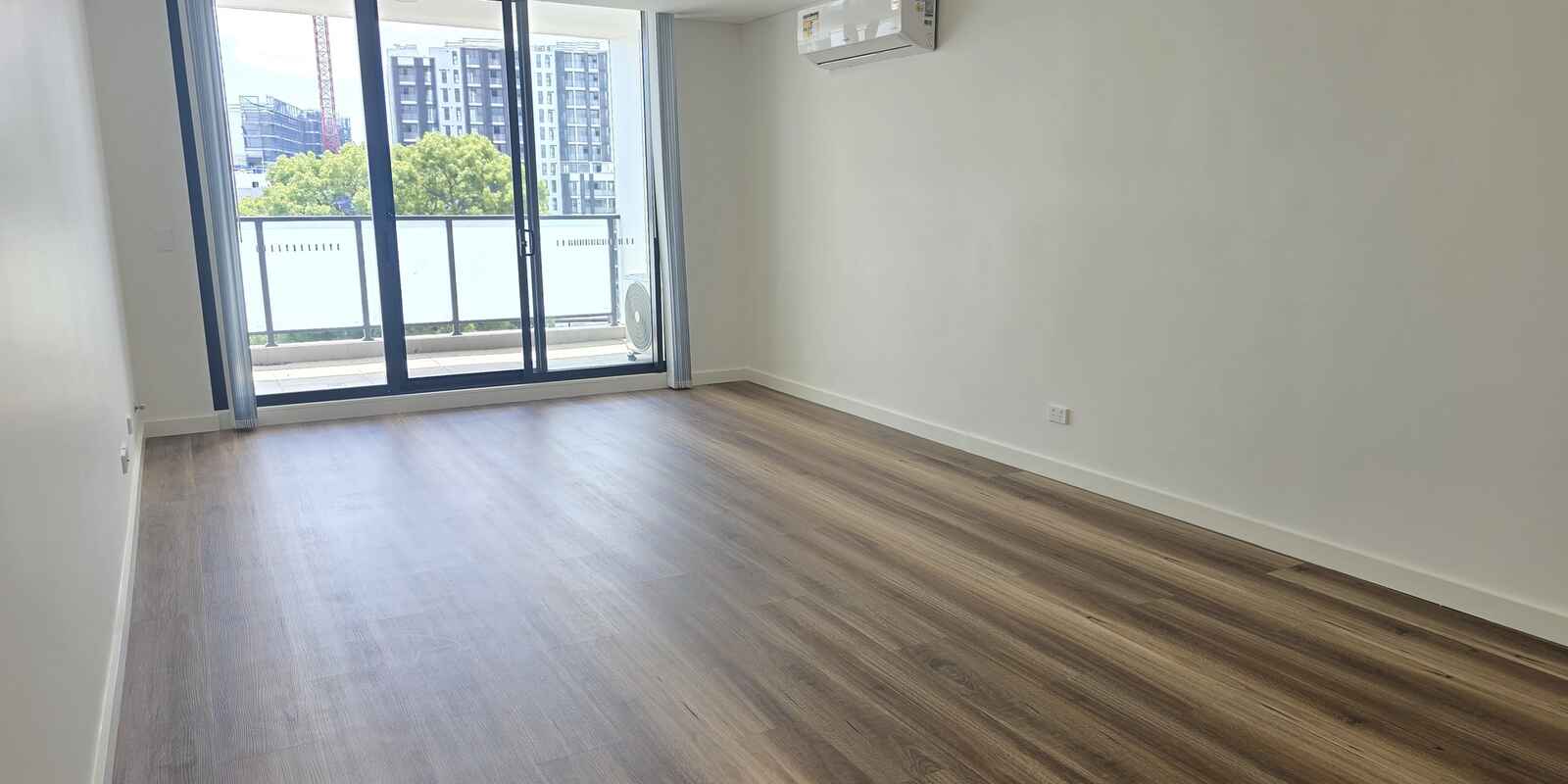 B703/6 The Crescent Fairfield