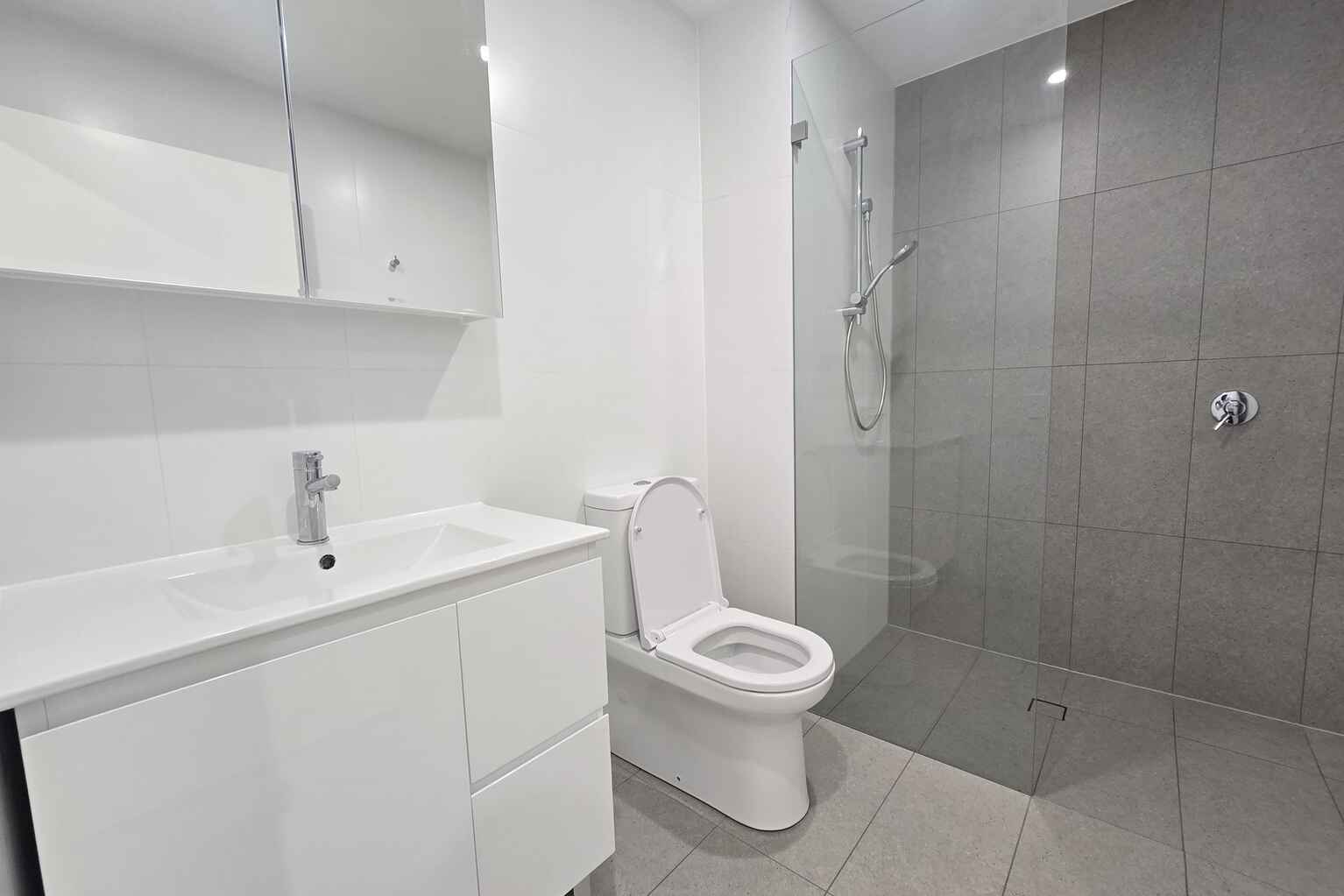 B703/6 The Crescent Fairfield