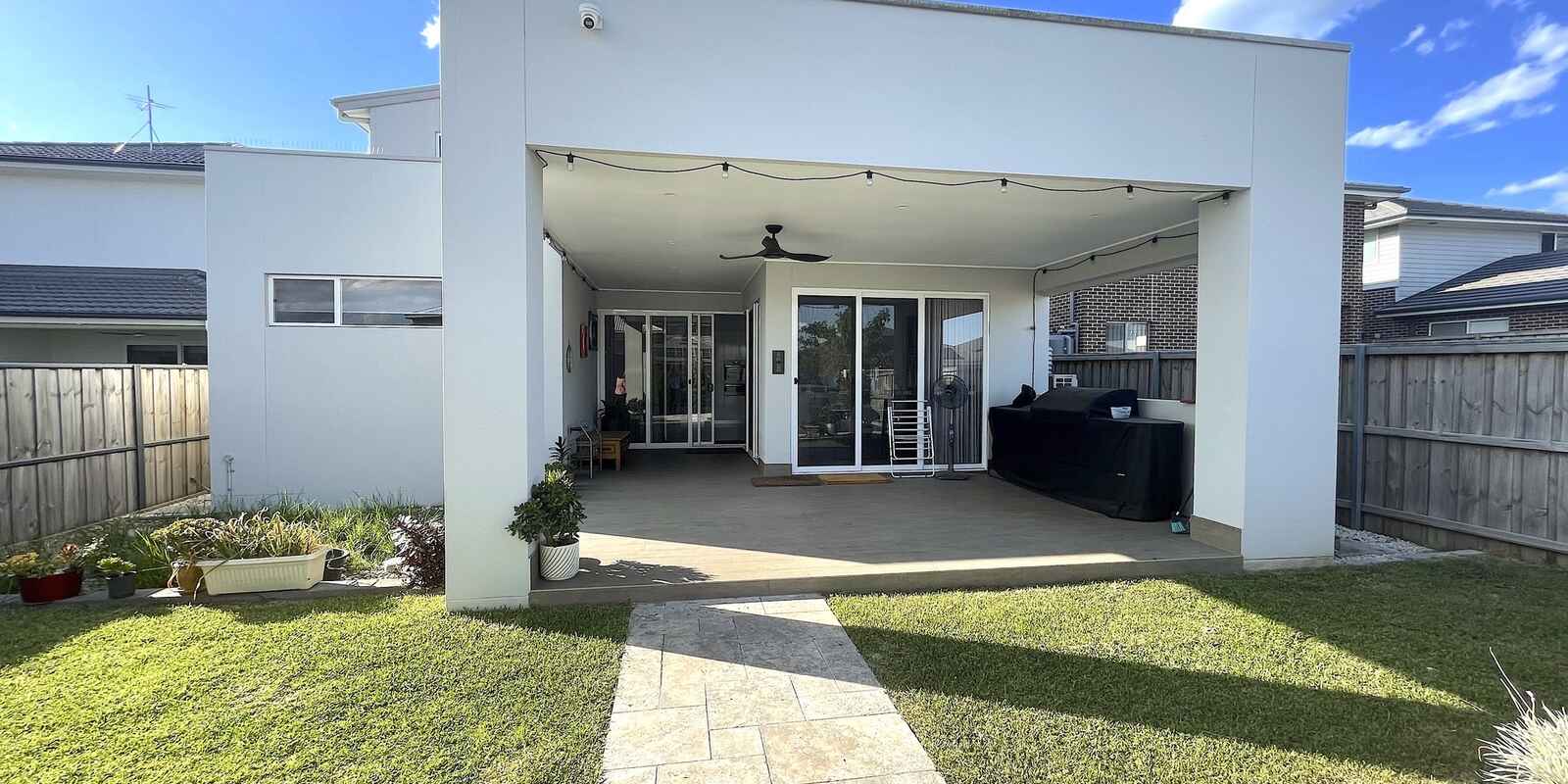 26 Mapleton Avenue North Kellyville