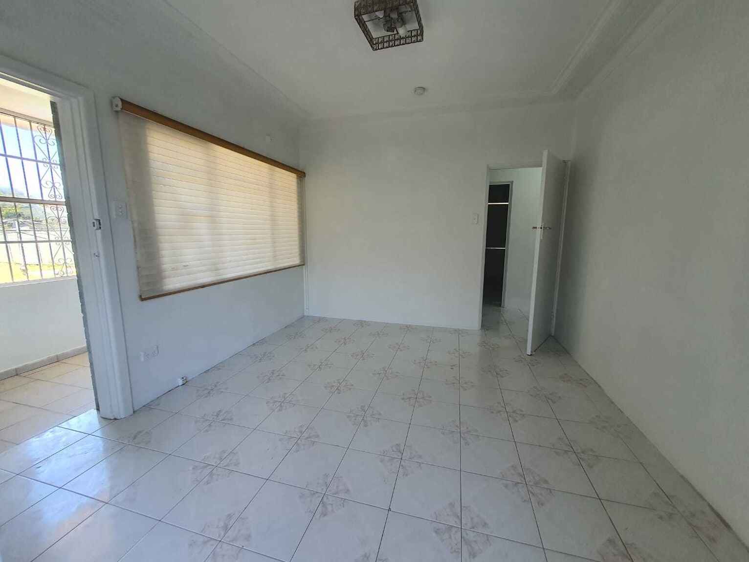 13 Myddleton Avenue Fairfield