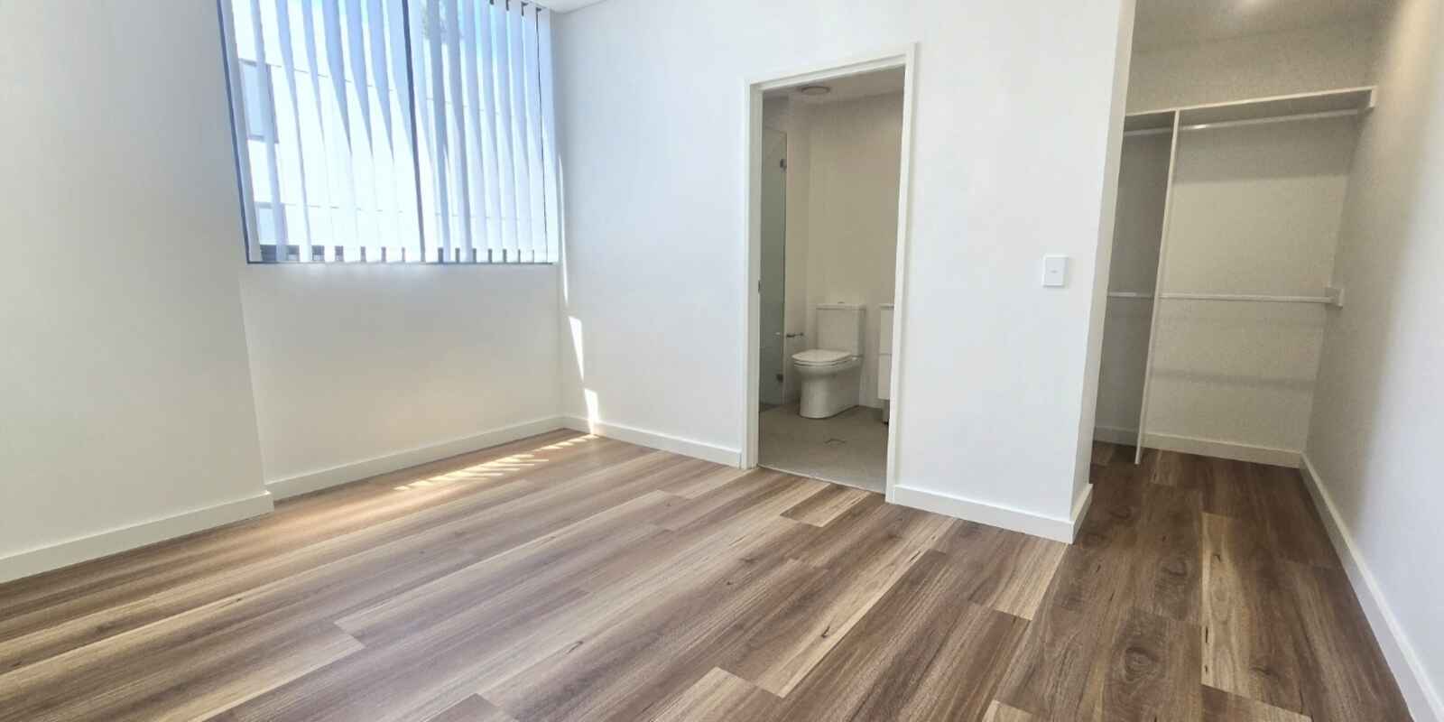 A705/8 The Crescent Fairfield