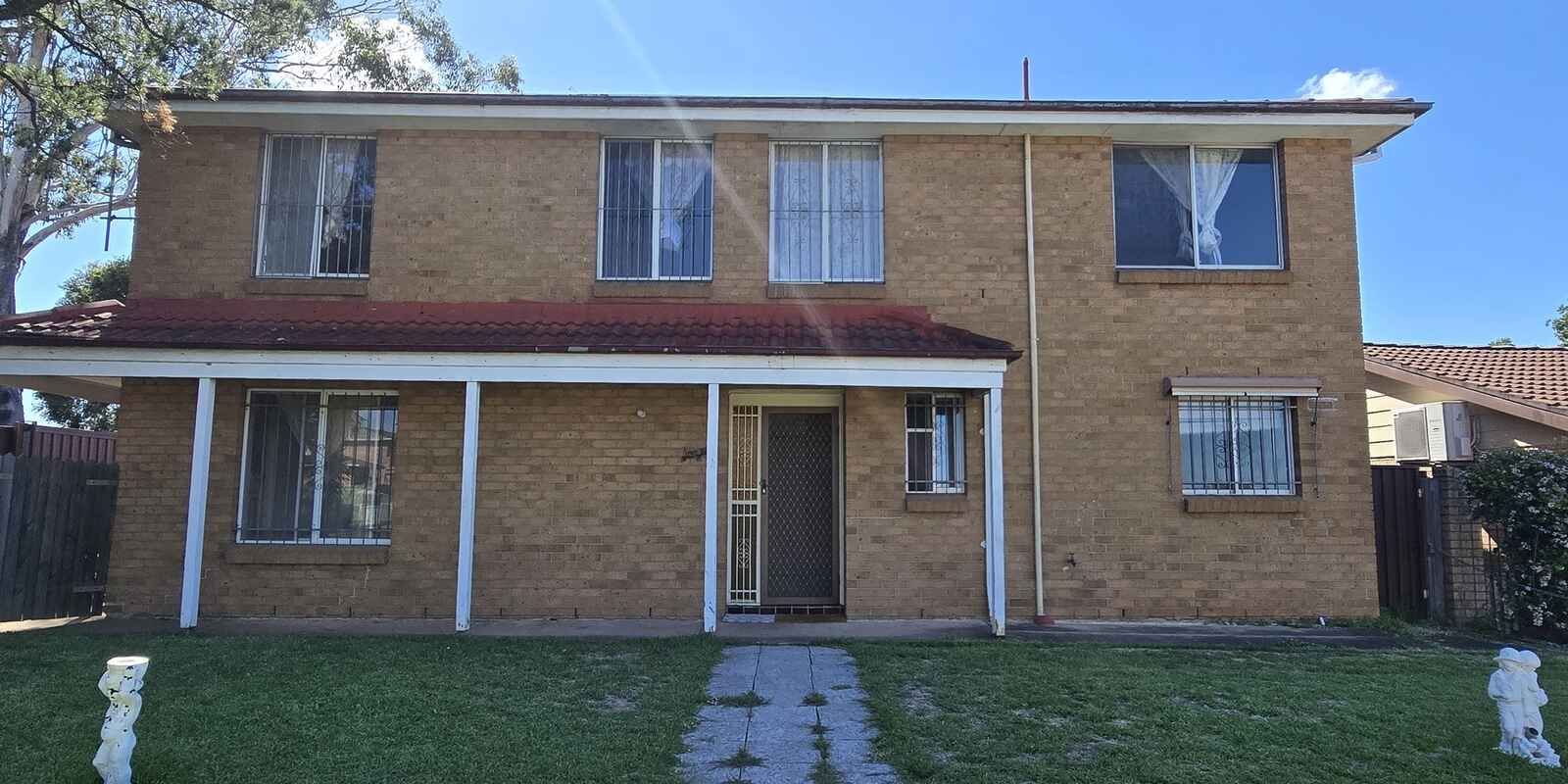 2 Lawley Street Bossley Park