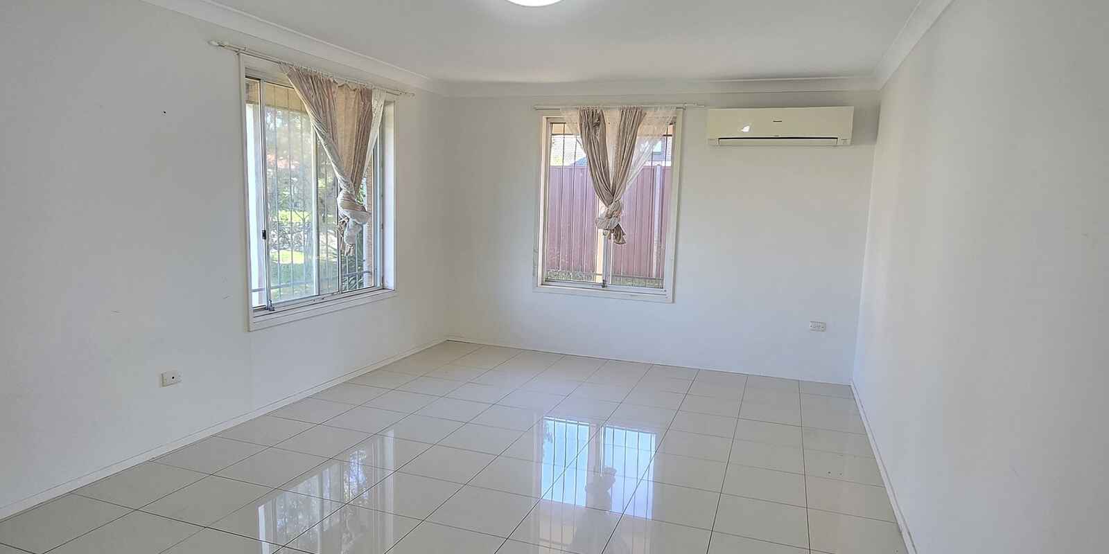 2 Lawley Street Bossley Park