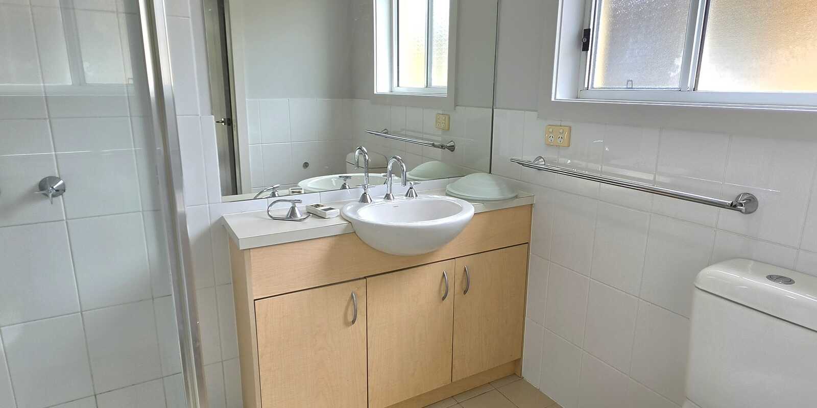 51  Waterside Crescent Carramar