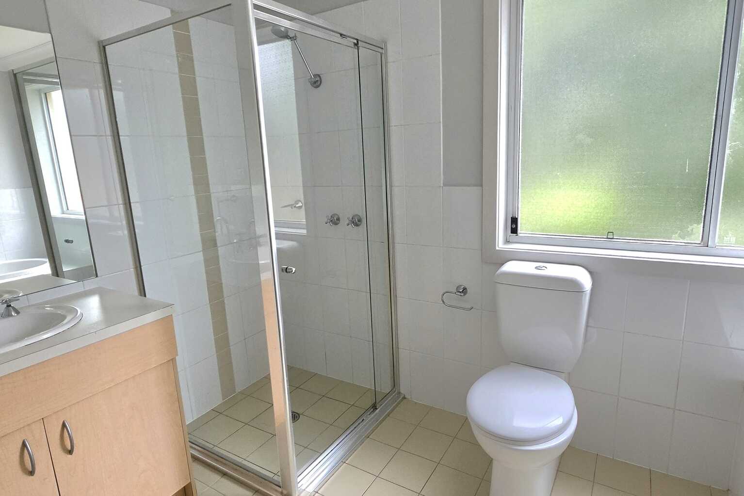 51  Waterside Crescent Carramar