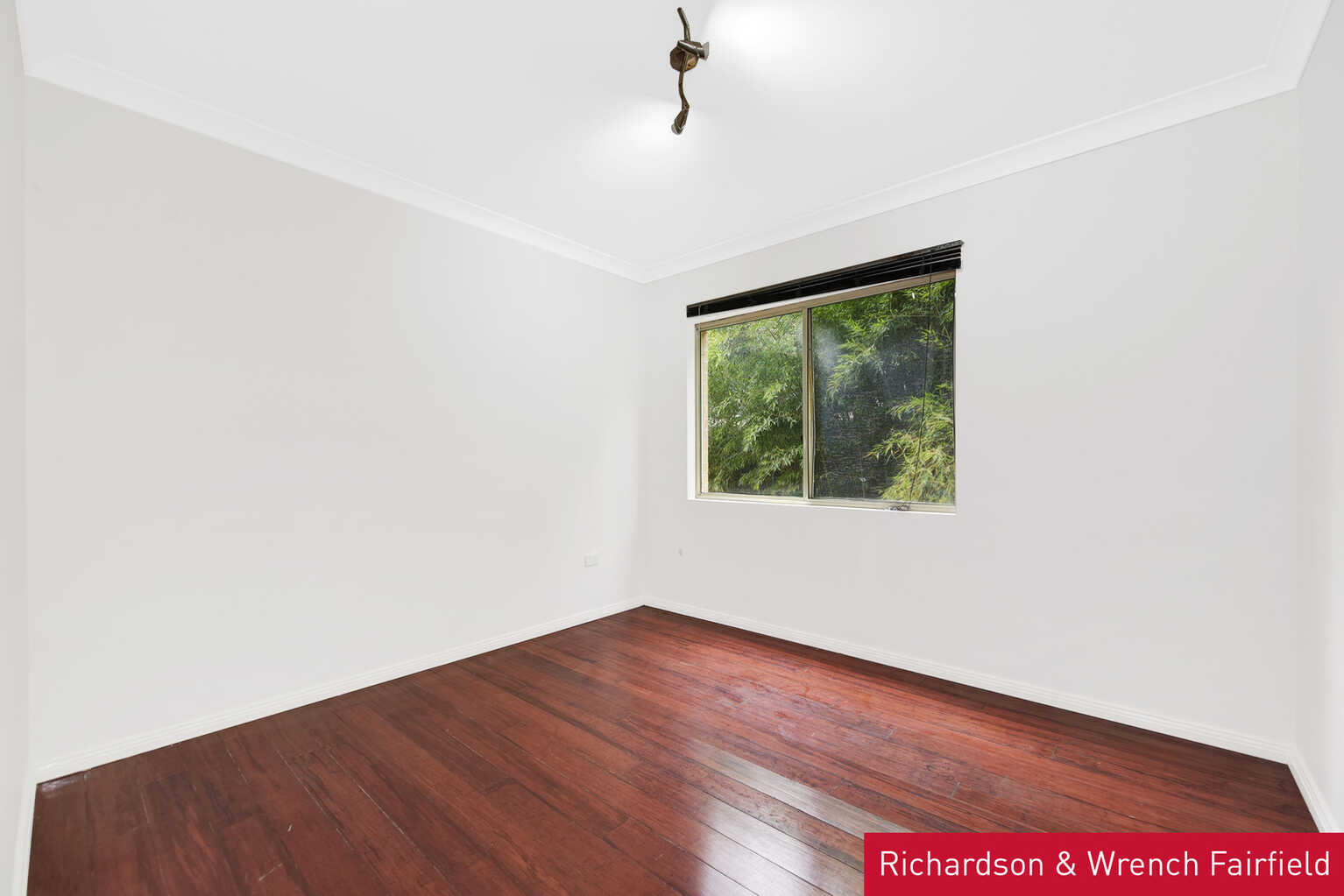 12/1 Cheriton Avenue Castle Hill