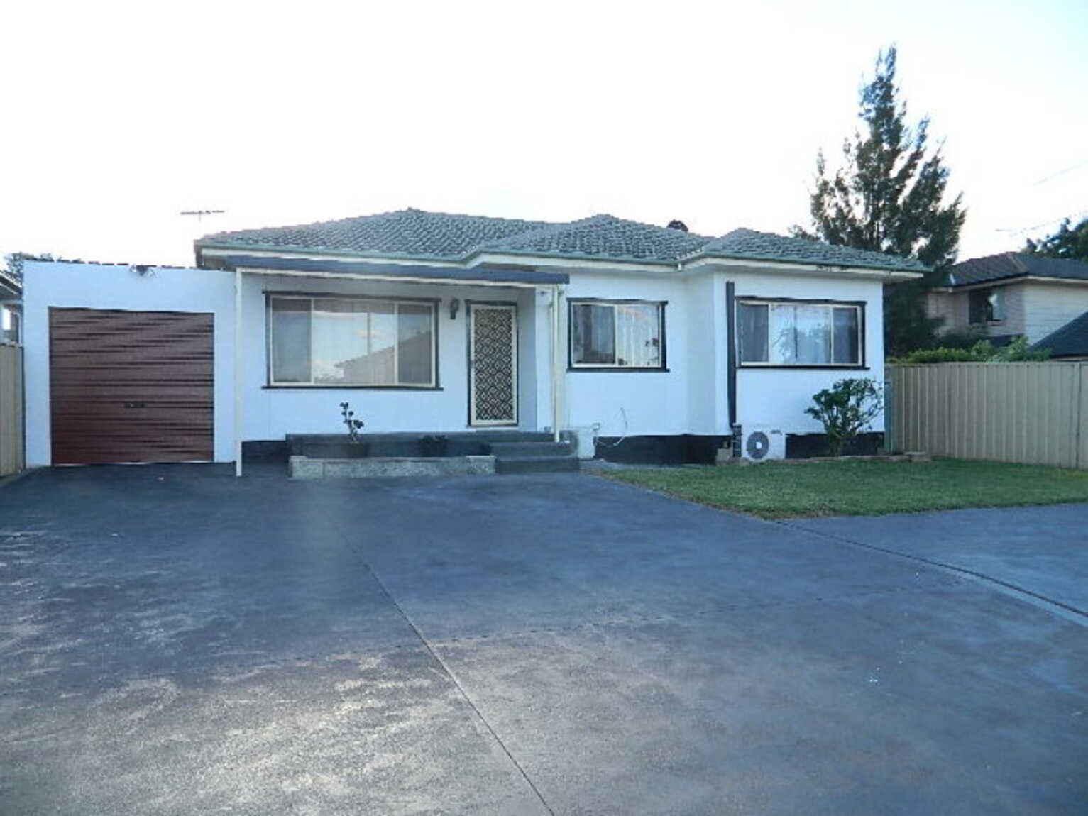 121 Webster Road Lurnea