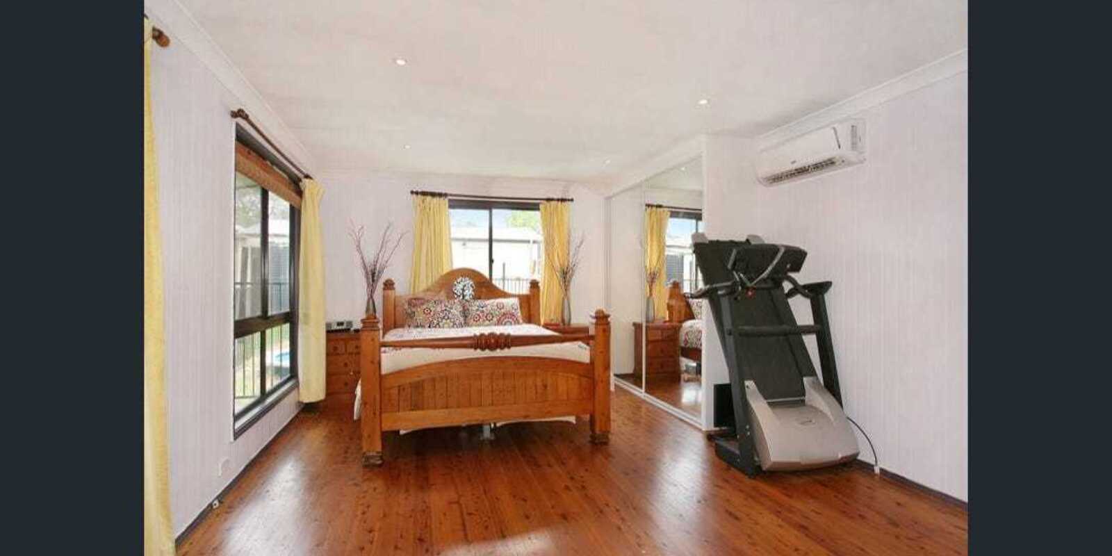 121 Webster Road Lurnea