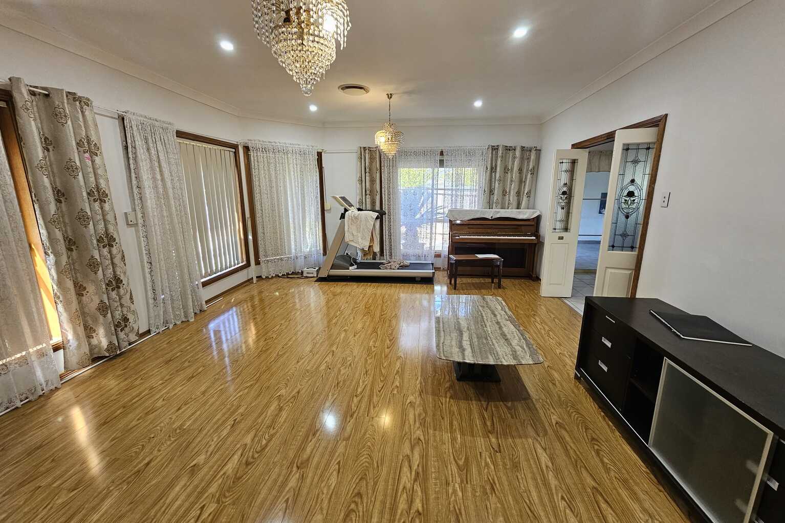 4A Tallowood Avenue Casula