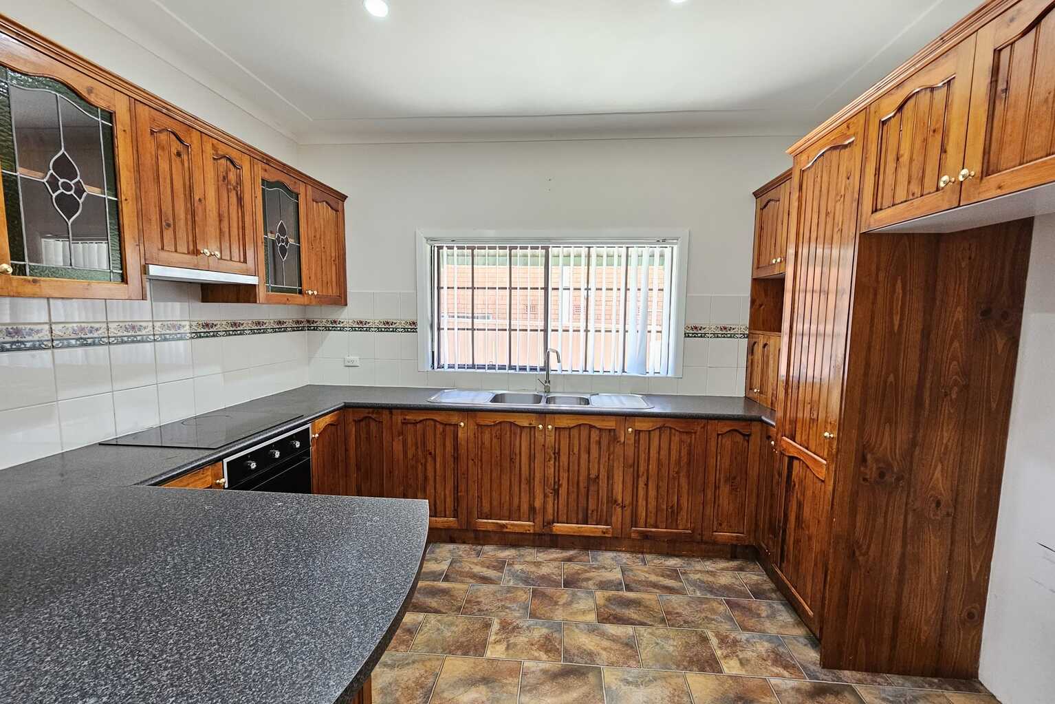 6  Alexander Street Smithfield