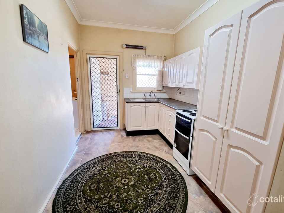 4/11 Dening Street The Entrance